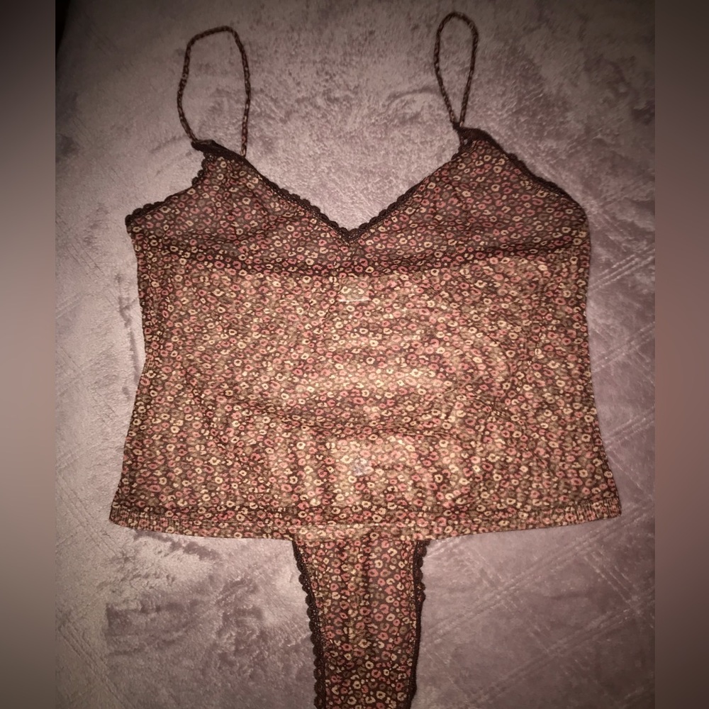 Express Sheer Cropped Camisole with Matching Thong in a Floral Pattern Size S